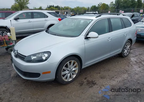 2013 Volkswagen Jetta Sportwagen 2.0L Tdi z USA, uszkodzony, nr VIN 3VWPL7AJ7DM696958